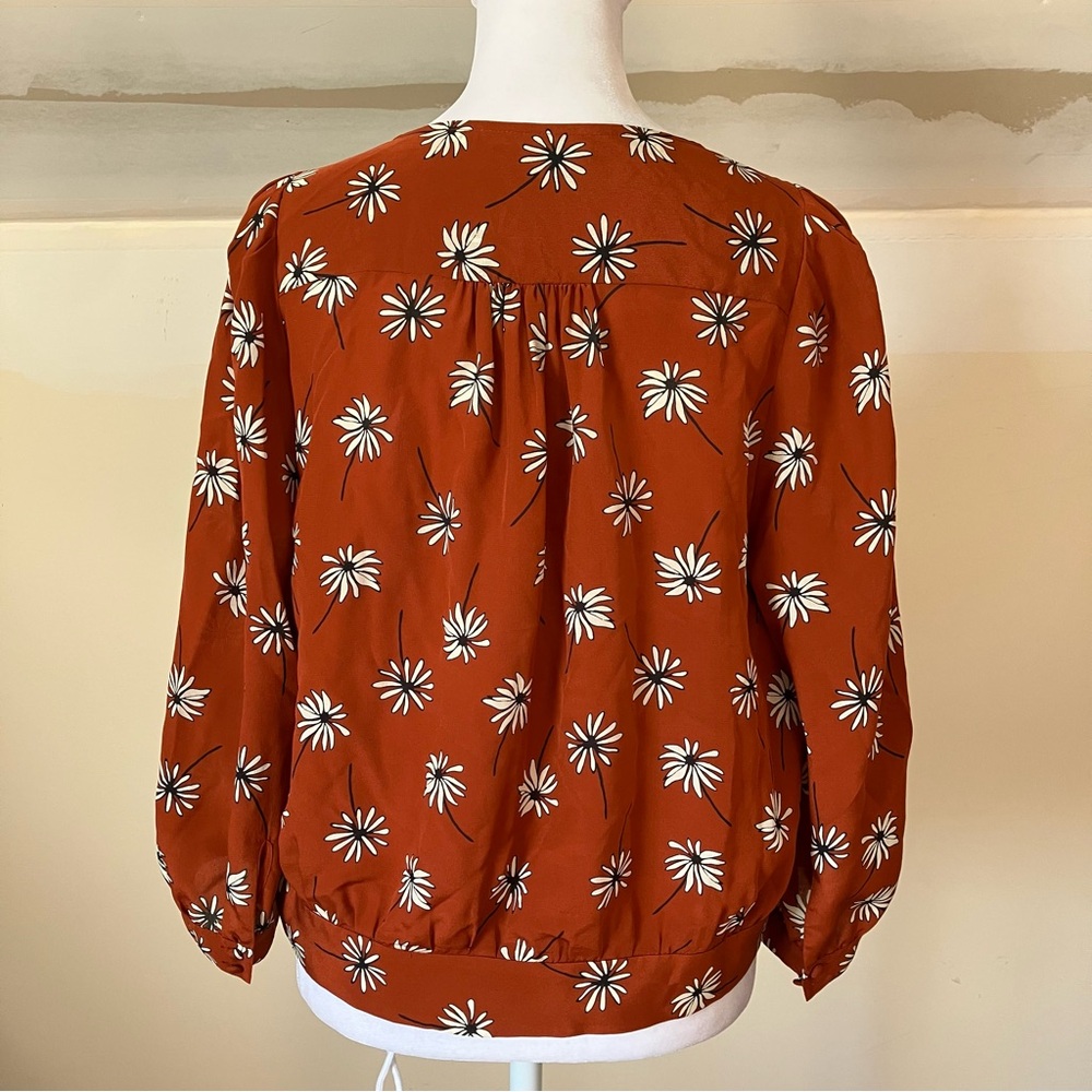 Madewell Red / Orange Floral 100% Silk Floral 3/4 Sleeve Blouse size Medium - Picture 7 of 10